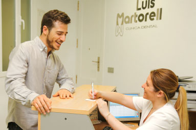 Clinica Dental en Valencia - Dental Martorell